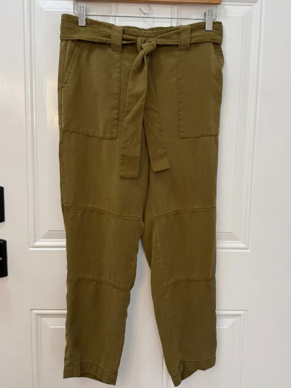 Banana Republic Olive Tie Waist Utility Crop Pants Size S